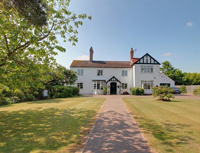 4 Bedroom Detached House For Sale In Maisemore, Gloucester, GL2