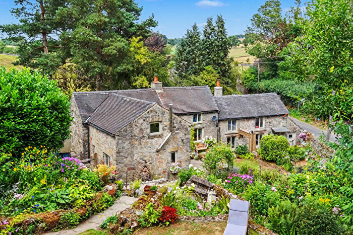 4 Bedroom Country House For Sale In Hopedale, Alstonefield, DE6