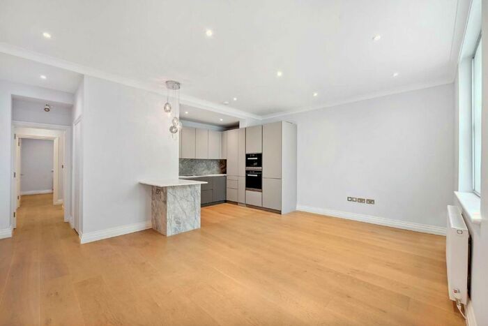 2 Bedroom Flat To Rent In Warwick Square, London, SW1V