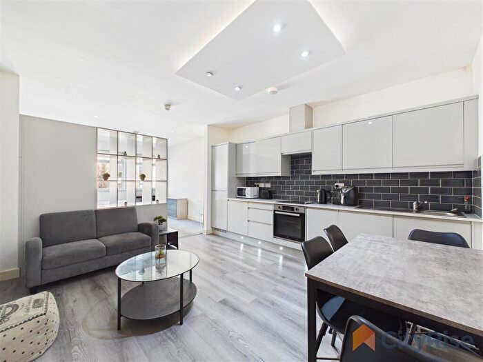 1 Bedroom Apartment To Rent In Regal House, George Street, Hull, HU1