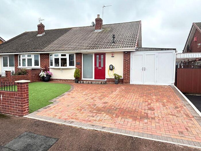 2 Bedroom Semi-Detached Bungalow For Sale In Longleat Avenue, Tuffley, Gloucester, GL4