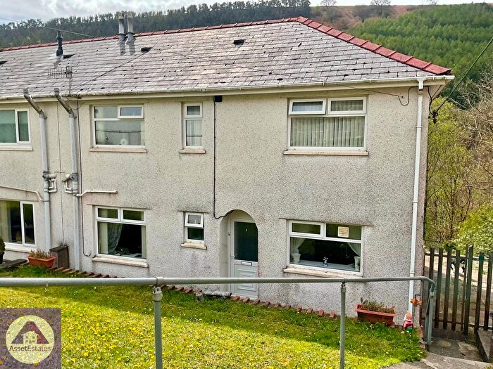 3 Bedroom Semi-Detached House For Sale In Morley Road, Abertillery, NP13