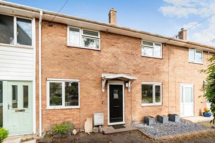 3 Bedroom Terraced House For Sale In Bampton, Oxfordshire, OX18