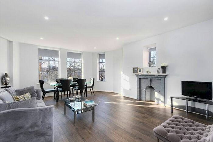 3 Bedroom Flat To Rent In Clive Court, Maida Vale, London, W9