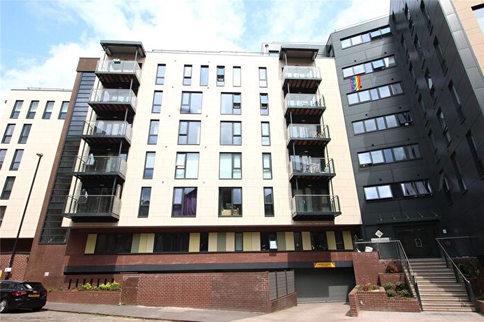 1 Bedroom Flat To Rent In The Milliners, St. Thomas Street, Bristol, Somerset, BS1