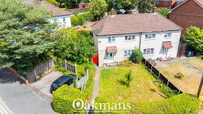 3 Bedroom Semi Detached House For Sale In Rilstone Road, Birmingham, West Midlands, B32