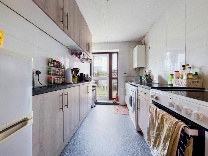 4 Bedroom Terraced House To Rent In Washington Street, Brighton, BN2