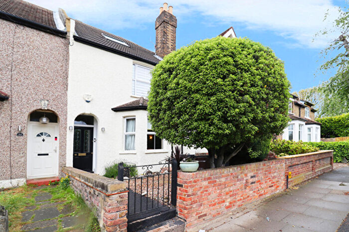 3 Bedroom Terraced House For Sale In Nightingale Lane, Bromley, BR1