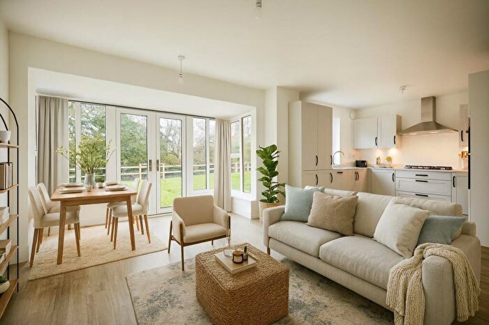 4 Bedroom Detached House For Sale In Common Mead Lane, Gillingham, SP8