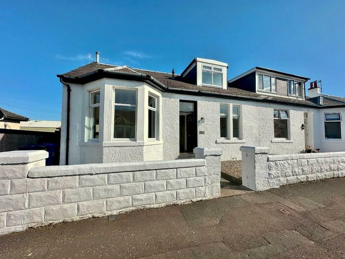 4 Bedroom Semi-Detached Bungalow To Rent In Mansfield Road, Prestwick, Ayrshire, KA9