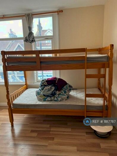 Studio To Rent In Katherine Road, London, E6