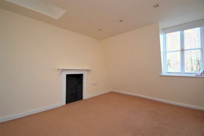 1 Bedroom Apartment To Rent In Grosvenor Place, Bath, Somerset, BA1