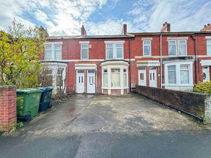 2 Bedroom Flat To Rent In Clephan Street, Dunston, NE11