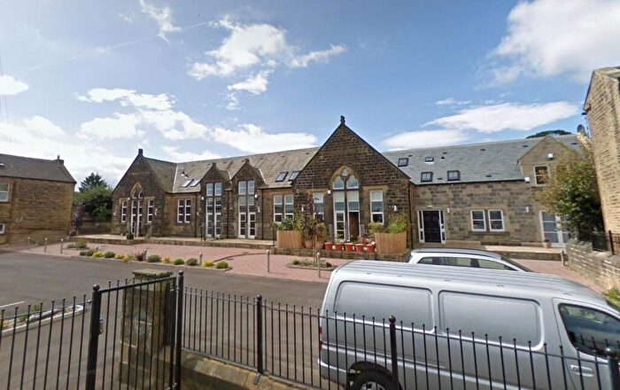 1 Bedroom Apartment To Rent In Lodge Street, Cullingworth, BD13