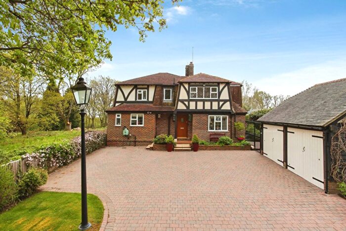 4 Bedroom Detached House For Sale In Foxhole Lane, Hawkhurst, Cranbrook, Kent, TN18