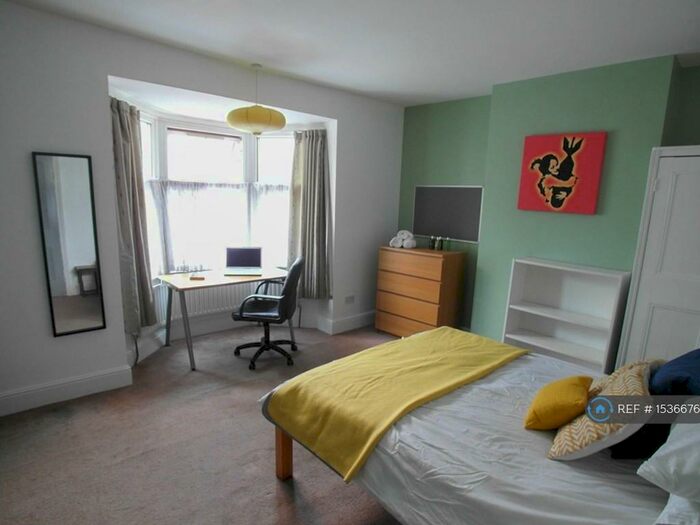 4 Bedroom Terraced House To Rent In Norman Street, Leicester, LE3