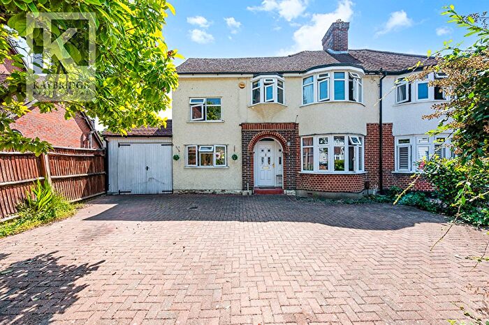 4 Bedroom Semi-Detached House For Sale In River Way, Epsom, KT19
