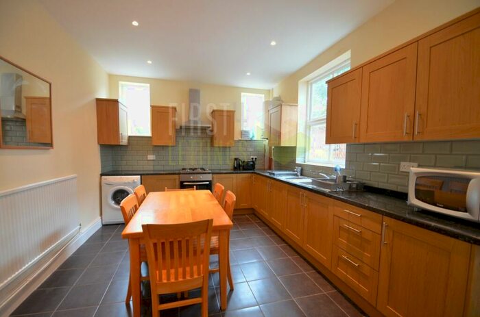 5 Bedroom Terraced House To Rent In Hobart Street, Highfields, LE2