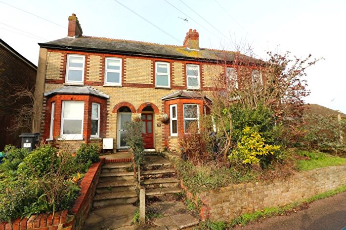 3 Bedroom Terraced House For Sale In Sandwich, CT13
