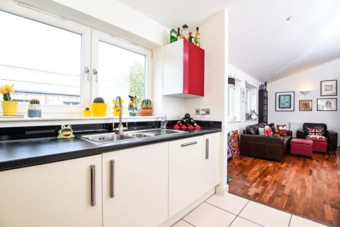 2 Bedroom Apartment To Rent In Citygate, St Clements, OX4