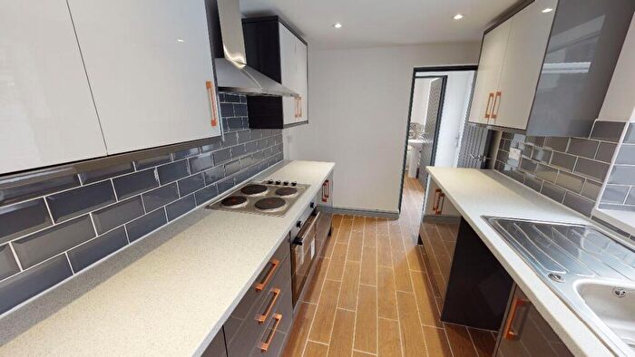 3 Bedroom Terraced House For Sale In Belvoir Street, Hull, HU5