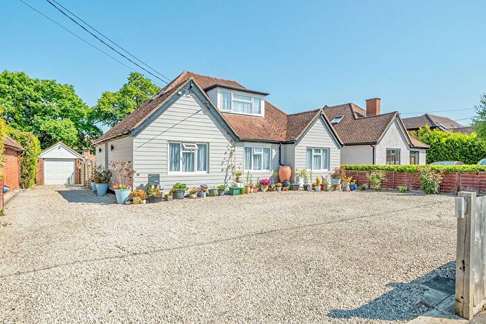 5 Bedroom Detached Bungalow For Sale In Windsor Road, Lindford, Bordon, GU35