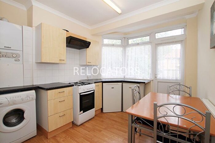 1 Bedroom Flat To Rent In Elsenham Road, London, E12