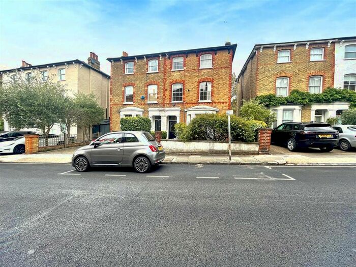 1 Bedroom Flat To Rent In Mount Ararat Road, Richmond, TW10