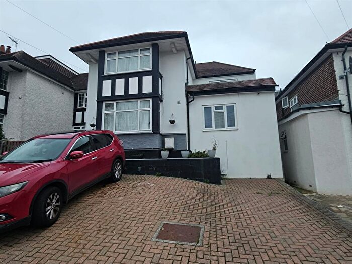 1 Bedroom Flat To Rent In Oakington Manor Drive, Wembley, HA9