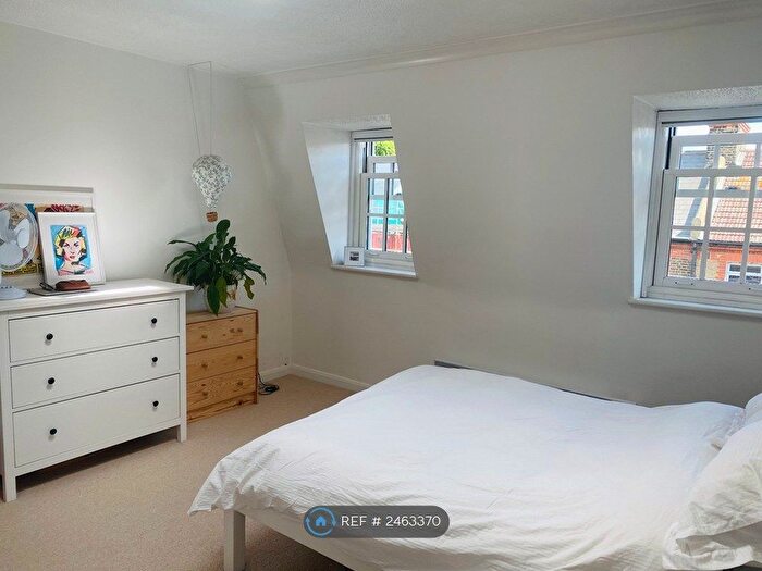 1 Bedroom Flat To Rent In Beaufoy House, London, SW8