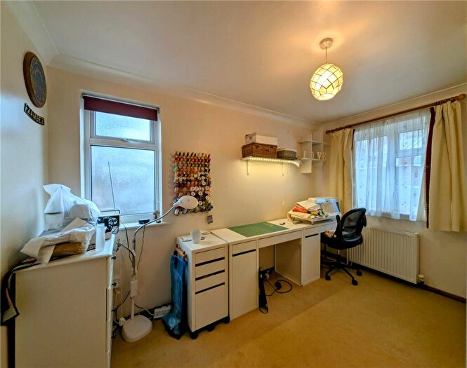 3 Bedroom Detached House For Sale In Pitt Street, Kidderminster, Worcestershire, DY10