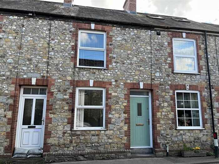 House To Rent In Musbury Road, Axminster, Devon, EX13