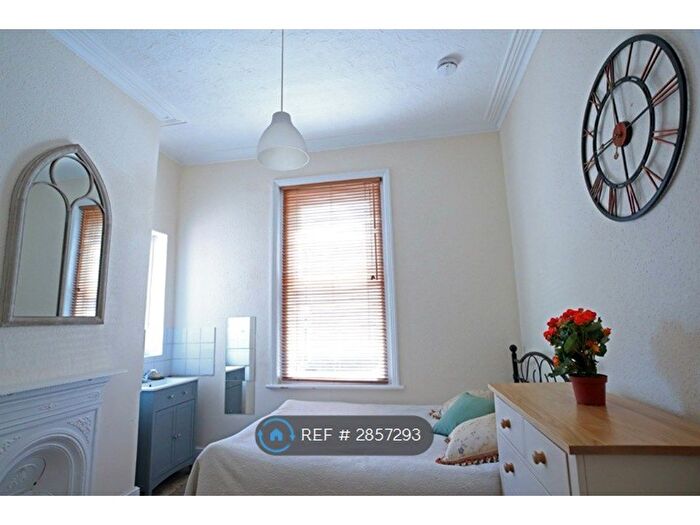 4 Bedroom Semi Detached House To Rent In Clausentum Road, Southampton, SO14