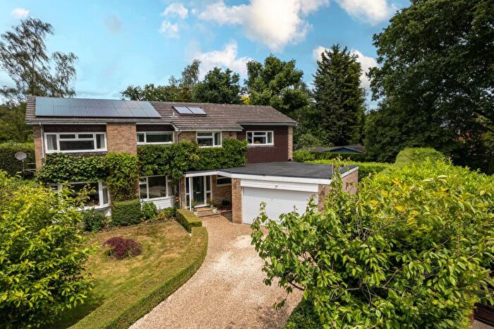 5 Bedroom Detached House For Sale In Alanbrooke Close, Hartley Wintney, RG27
