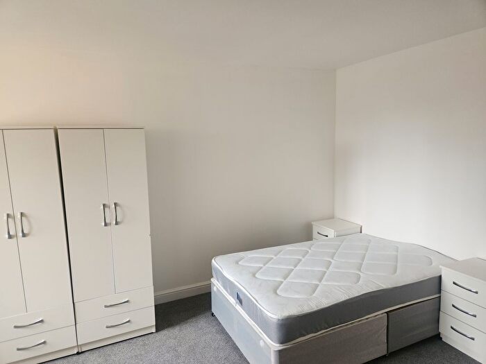 1 Bedroom Studio To Rent In Doncaster, DN4