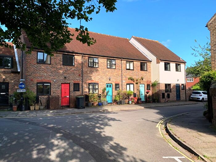 2 Bedroom Terraced House For Sale In Kings Terrace, Emsworth, Hampshire, PO10