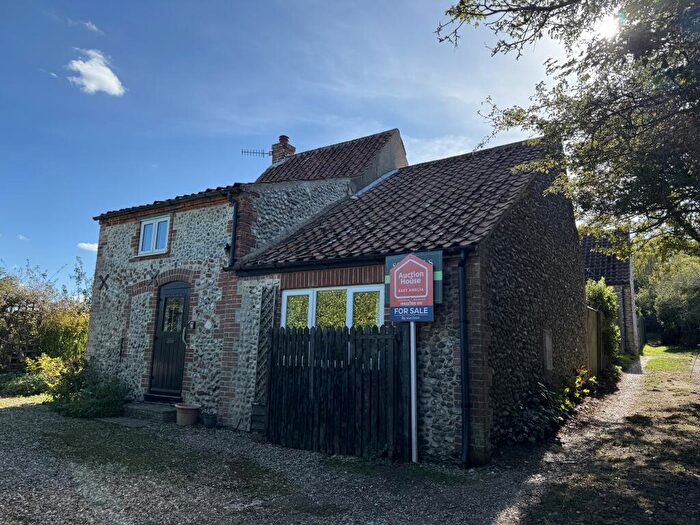 3 Bedroom Cottage For Sale In The Loke, East Beckham, Norwich, Norfolk, NR11