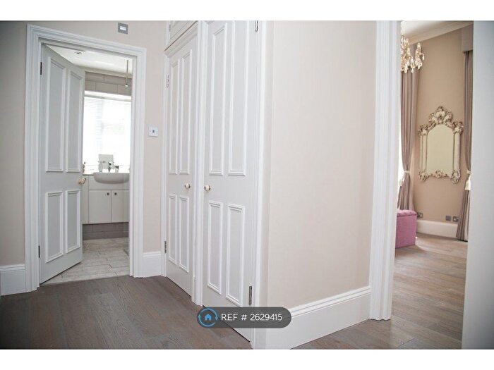 1 Bedroom Flat To Rent In Randolph Avenue, London, W9