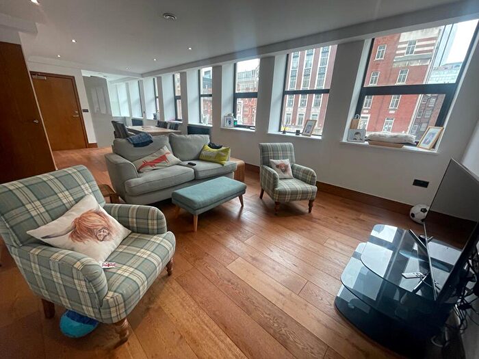 2 Bedroom Flat To Rent In Great Charles Street Queensway, Birmingham, B3