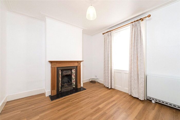 2 Bedroom Terraced House To Rent In Black Lion Lane, Hammersmith, W6