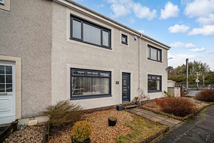 4 Bedroom Semi-Detached House For Sale In Station Avenue, Howwood, PA9