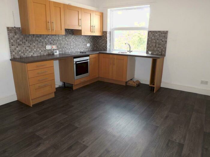2 Bedroom Flat To Rent In Central Terrace, Edlington, DN12
