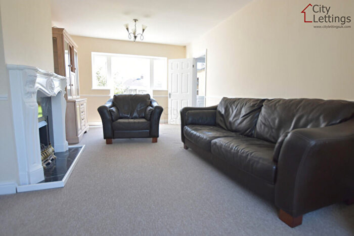 3 Bedroom Terraced House To Rent In Clifton Nottingham, NG1