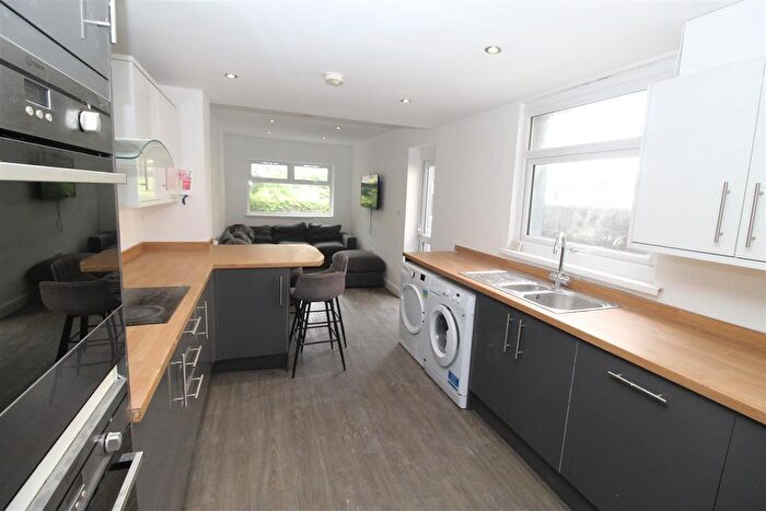 6 Bedroom Property To Rent In Norman Street, Cathays, Cardiff, CF24