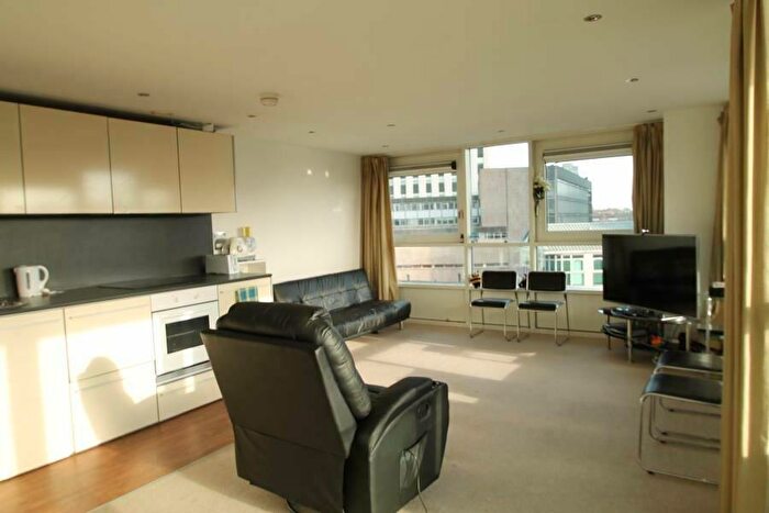 2 Bedroom Flat To Rent In Litmus Building, Huntingdon Street, Nottingham, NG1