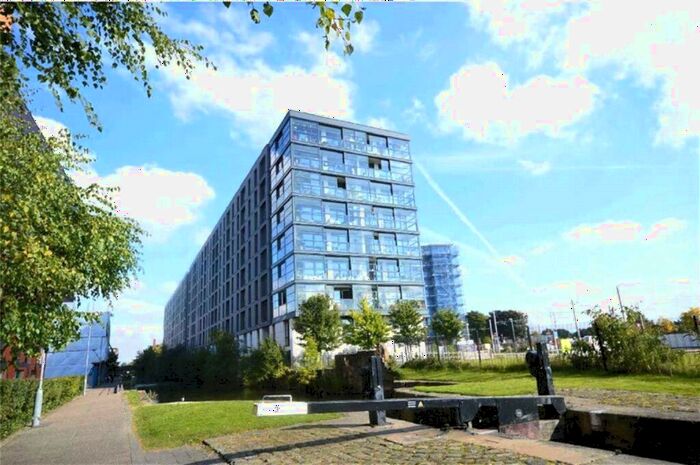 2 Bedroom Apartment To Rent In Milliners Wharf, Munday Street, Manchester, M4