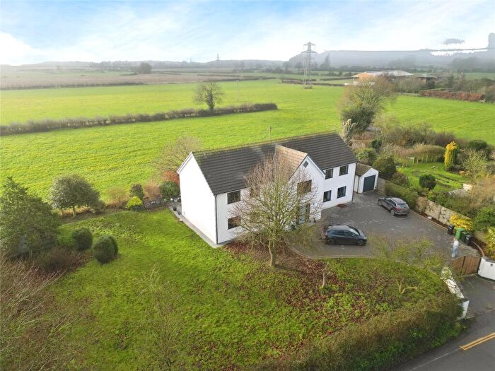 6 Bedroom Detached House For Sale In Kingston Road, Slimbridge, Gloucester, Gloucestershire, GL2