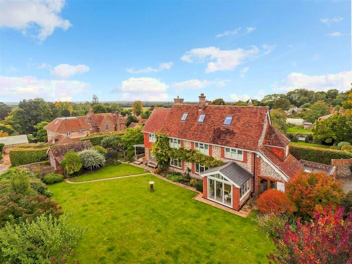 5 Bedroom Detached House For Sale In Slindon Top Road, Slindon, BN18