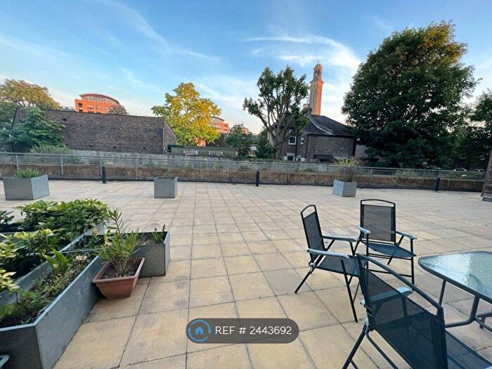 2 Bedroom Flat To Rent In Green Dragon Lane, Brentford, TW8