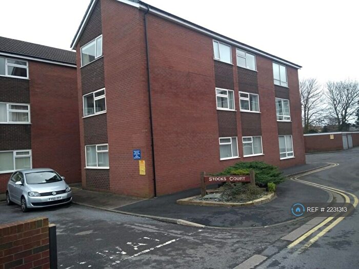 2 Bedroom Flat To Rent In Queens Square, Poulton-Le-Fylde, FY6